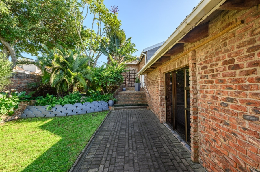 3 Bedroom Property for Sale in Broadwood Eastern Cape